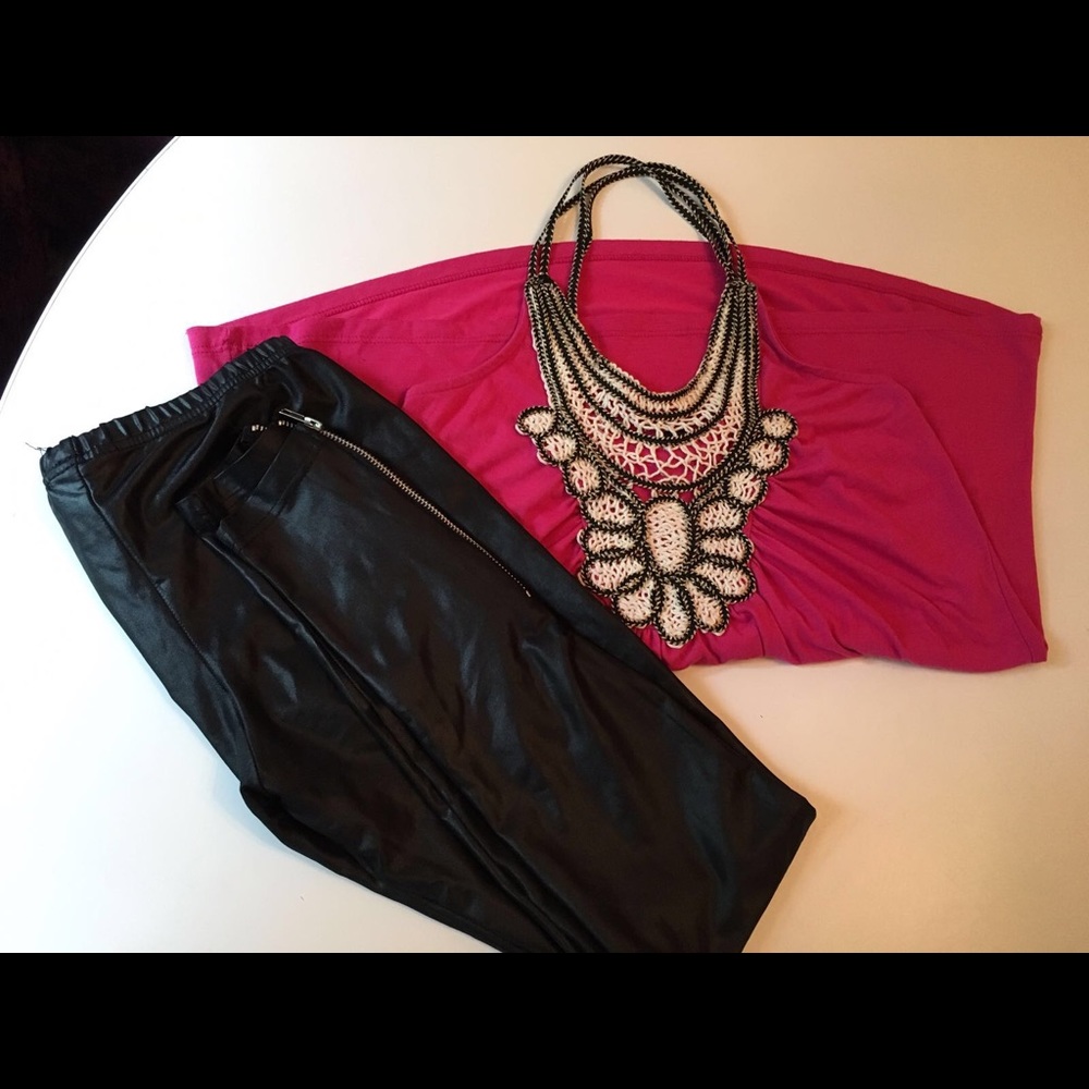 Pink tank top‎ - Picture 4 of 4